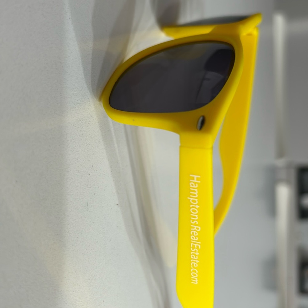 Yellow Hampton sunglasses